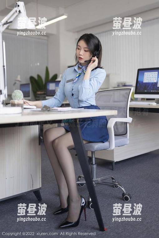 秀人网 - 李宓儿的全集又让我对大蜜范有了新的定义，这妹子是真的太会玩了。