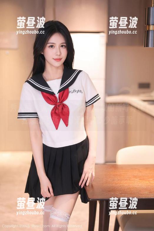 秀人网 - 人与居家，盼盼玉奴的新写真让我思绪飞扬，那无意中多少暗示呢