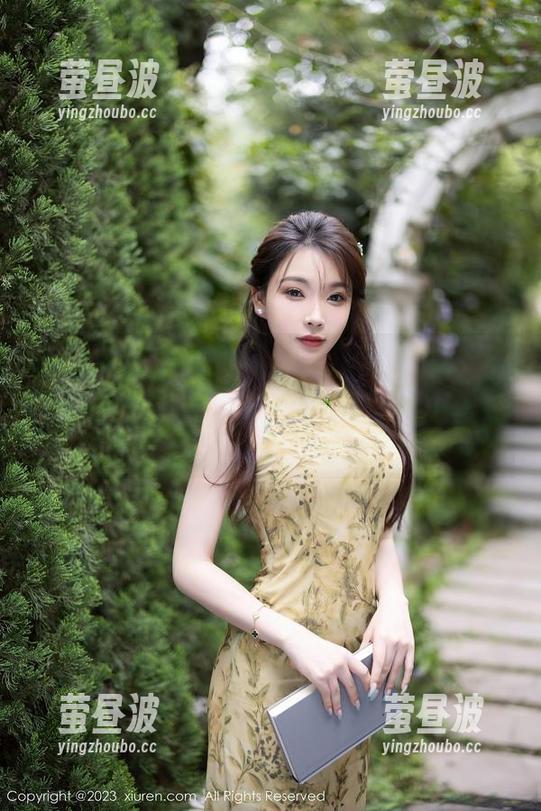 秀人网 - 静颜宁的纯白美图，走到街上全是资源在等我，我整个人都觉得高大上了！