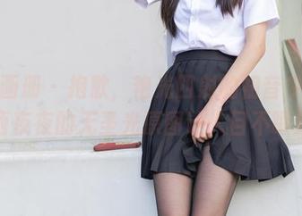 稚乖画册 – 抱歉，艳光四射的初音少女，赤西夜夜的无圣光原图让人目不暇接！