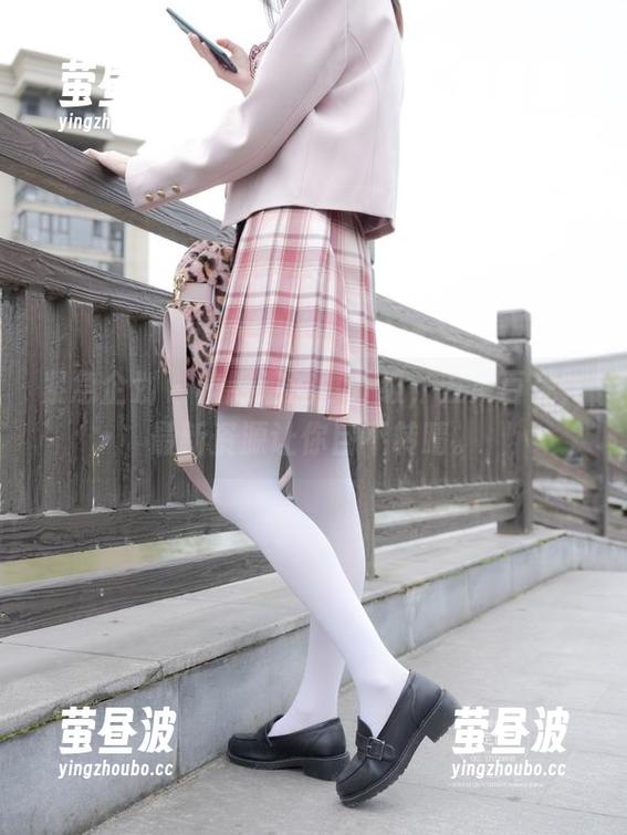 紧急企划 - 校服潮流再升级，五更百鬼，最新资源让你目不转睛。