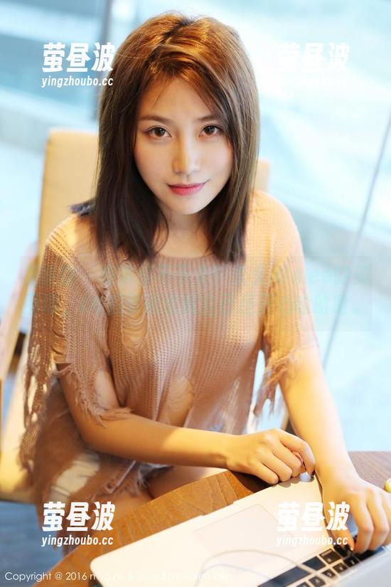 美媛馆 - 根本停不下来！久久Aimee的美图墙，00后壁纸比我自己还开心哈哈哈。