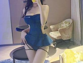 微密圈 – 舞动的高跟鞋！你能想象得出葛征的红底高跟，图片里的脚步残影吗？