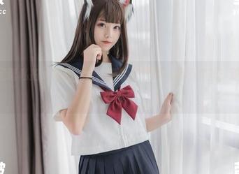 2020圣诞私拍大揭秘，蜜汁猫裘的表现让我不禁想：这猫要多自信！