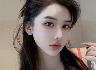 微密圈 – 阿色的瑜伽美图：看完你可能也会想试试，但……有没有个垫子？