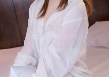 在浴缸里遇见雯妹不讲道理：高清在线，水汽四散的“美好骗局”～