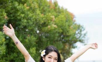 魅妍社 – 妤薇Vivian的厨房时光——这组厨娘写真让你再想做饭都徒劳！